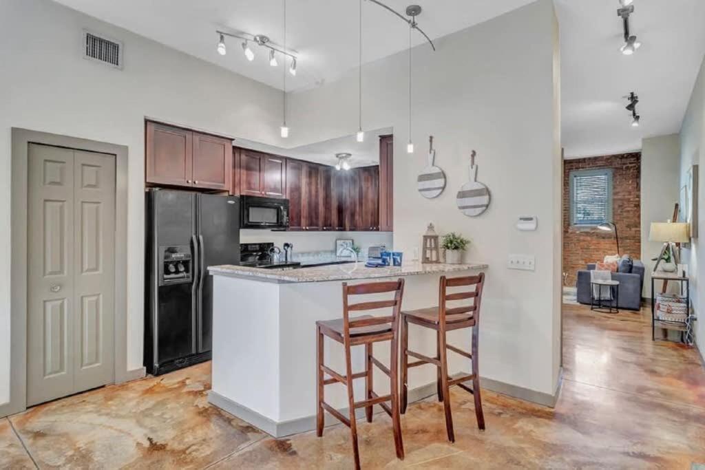 Modern, Insta-Worthy 2B Townhome In Walkable Springfield! Jacksonville Exterior foto