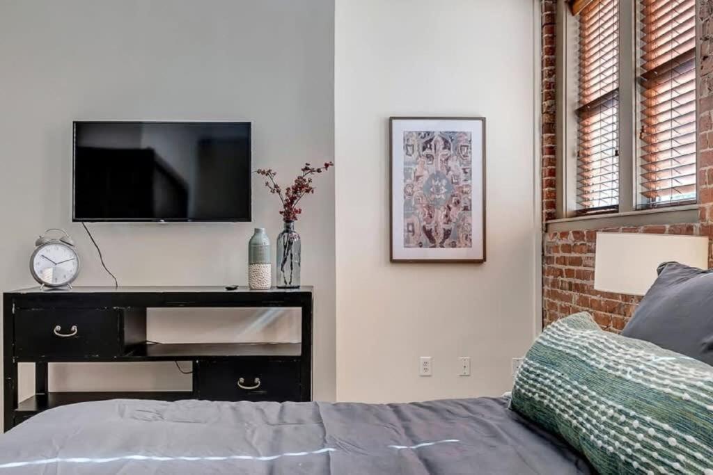 Modern, Insta-Worthy 2B Townhome In Walkable Springfield! Jacksonville Exterior foto