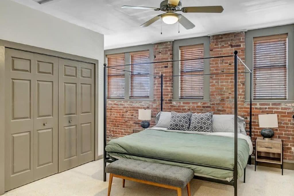 Modern, Insta-Worthy 2B Townhome In Walkable Springfield! Jacksonville Exterior foto